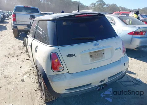 2005 Mini Cooper S из США, поврежденный, VIN WMWRE334X5TG95490